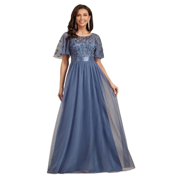 NEW Mother of the Bride Sequin and Tulle Gown - Picture 3 of 7